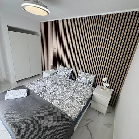 아파트 Casa Drapa 2 아데제